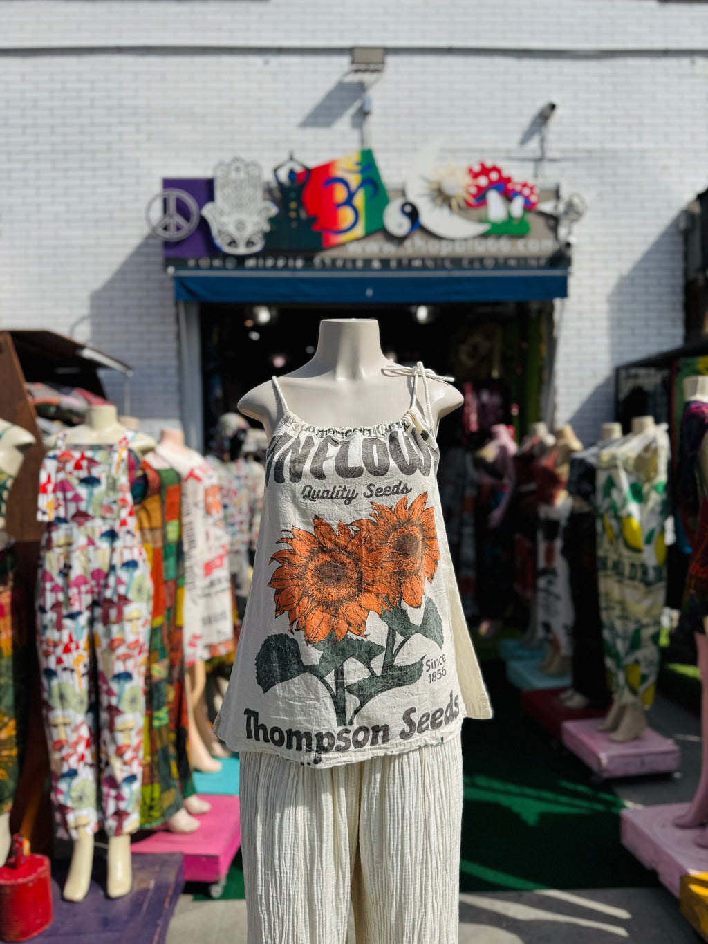 Vintage sunflower top