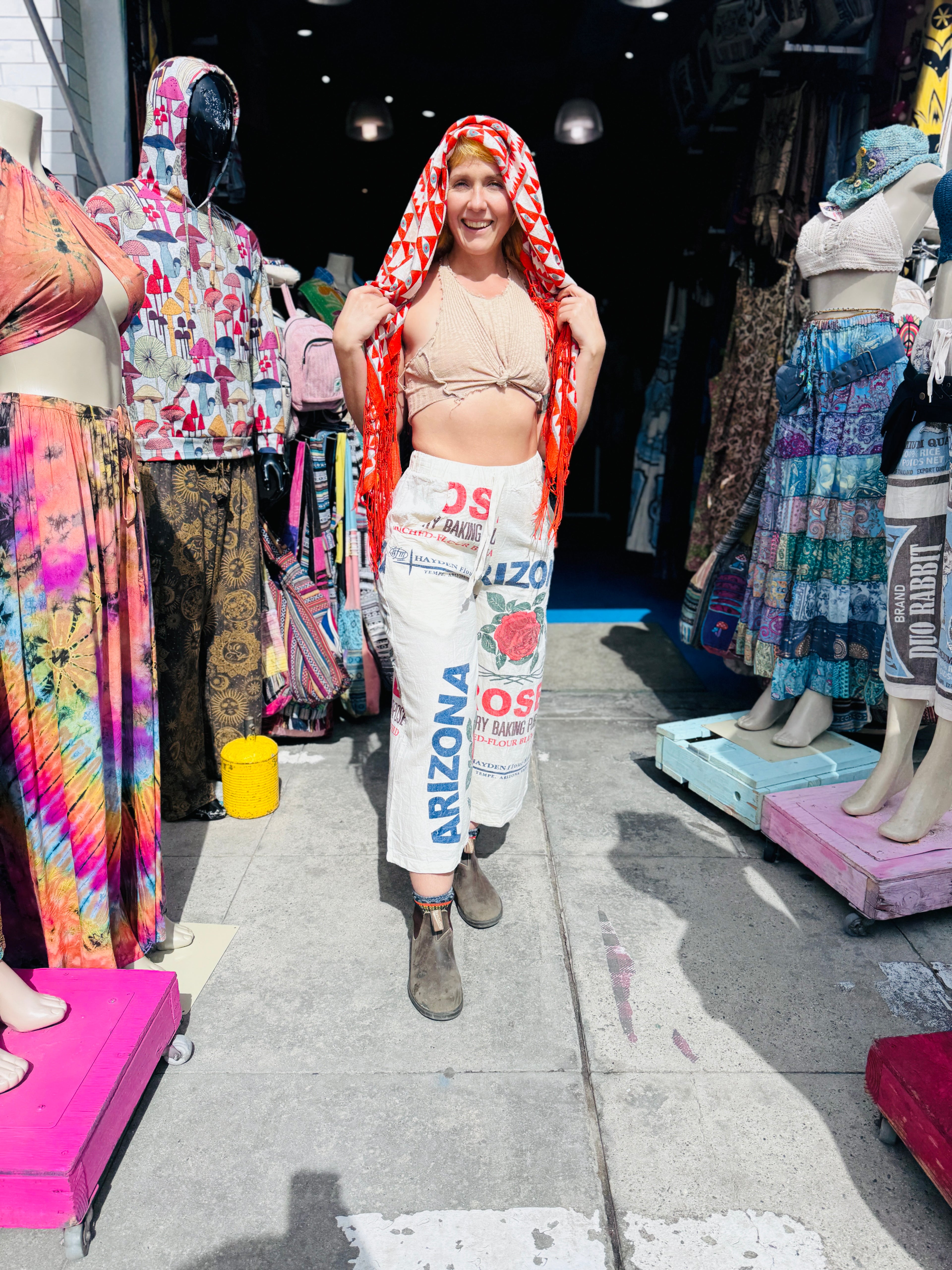 Vintage Rose capri pants