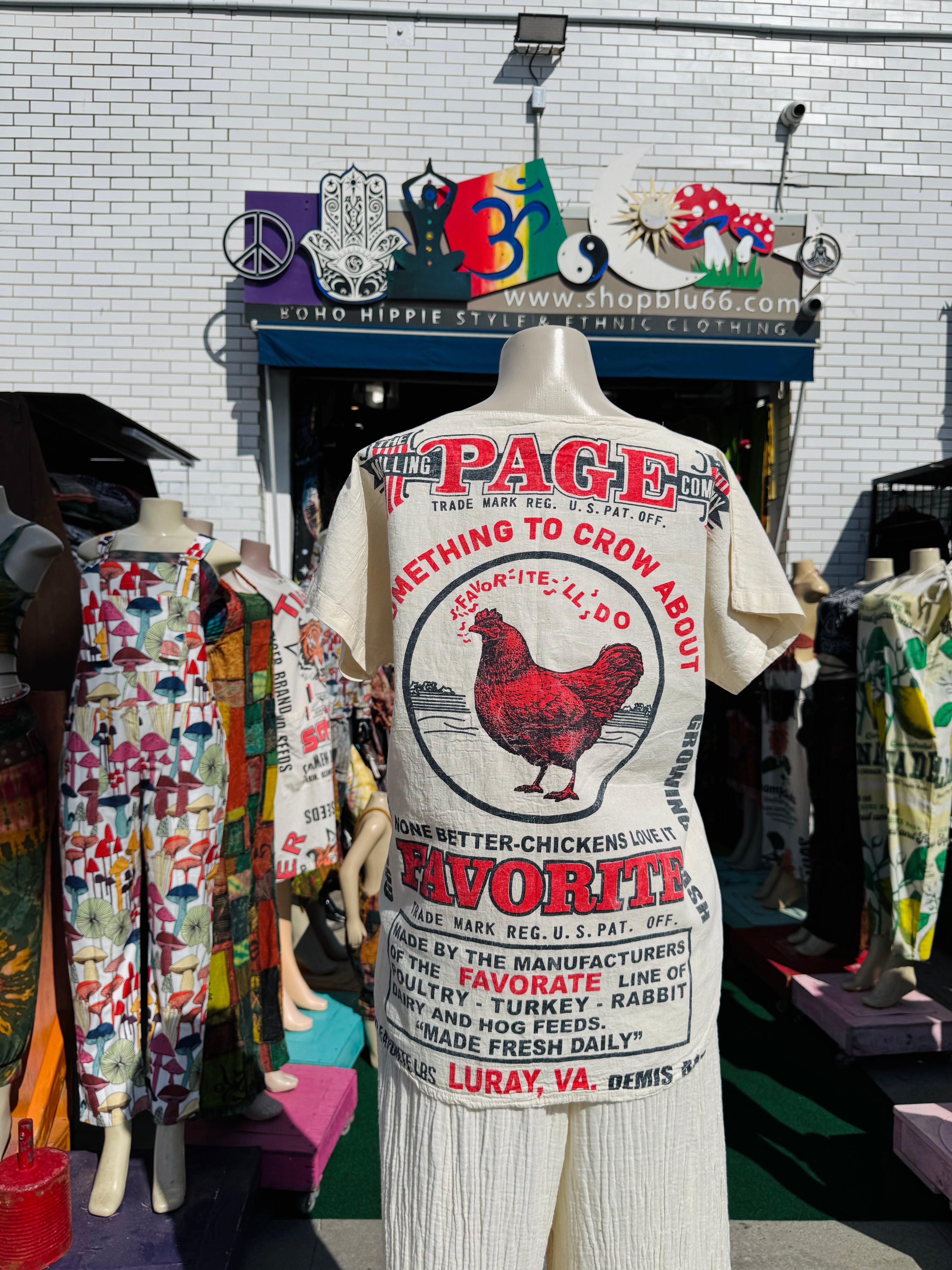 Vintage chicken tail-shirt