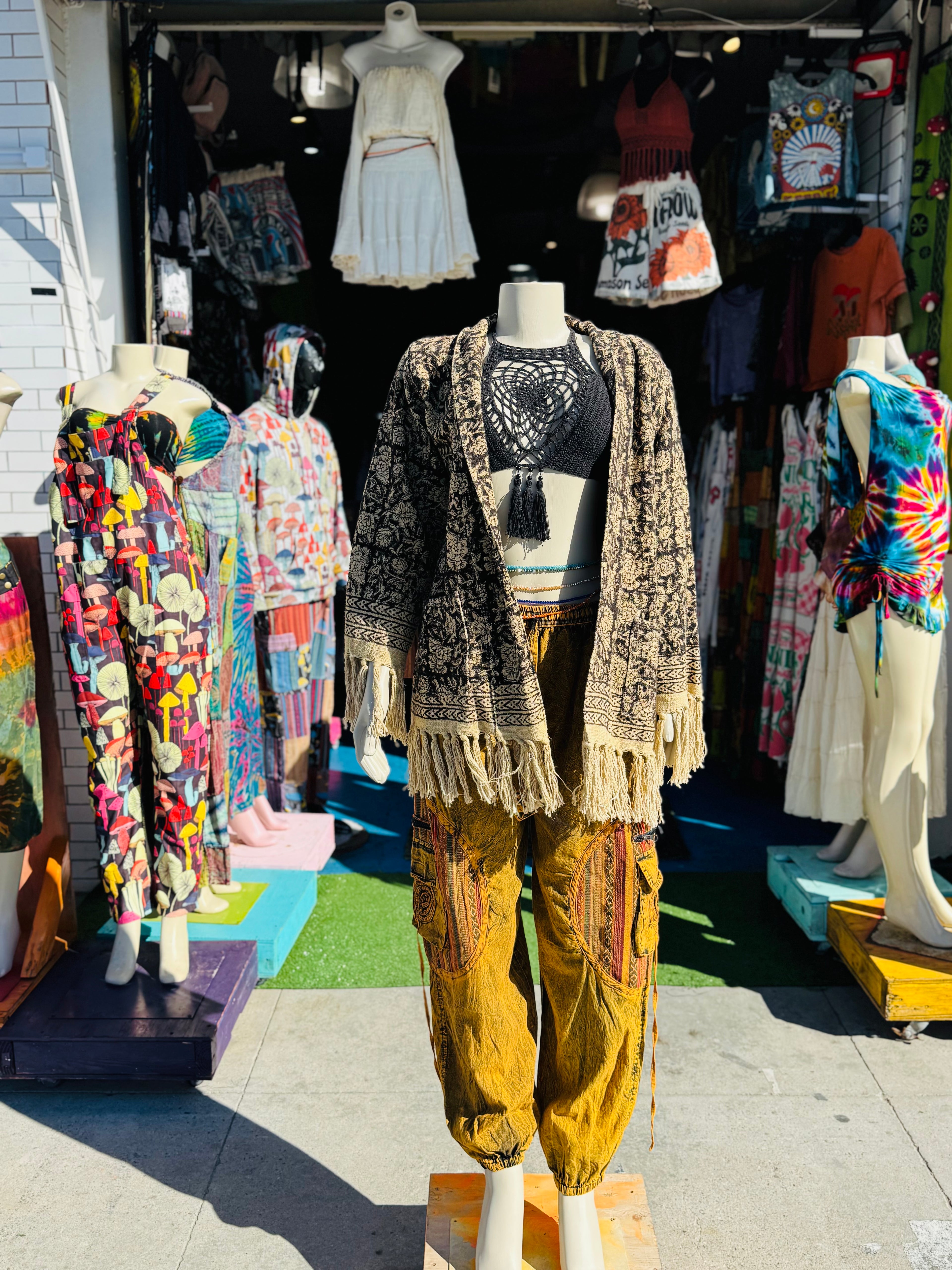 Nomad bloom fringe kimono