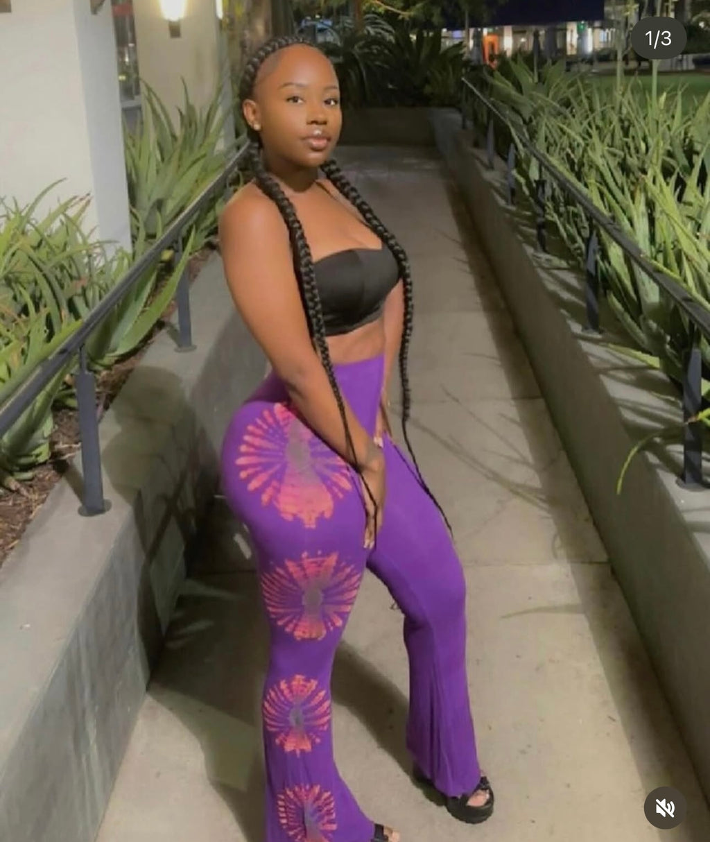 Bell bottom leggings