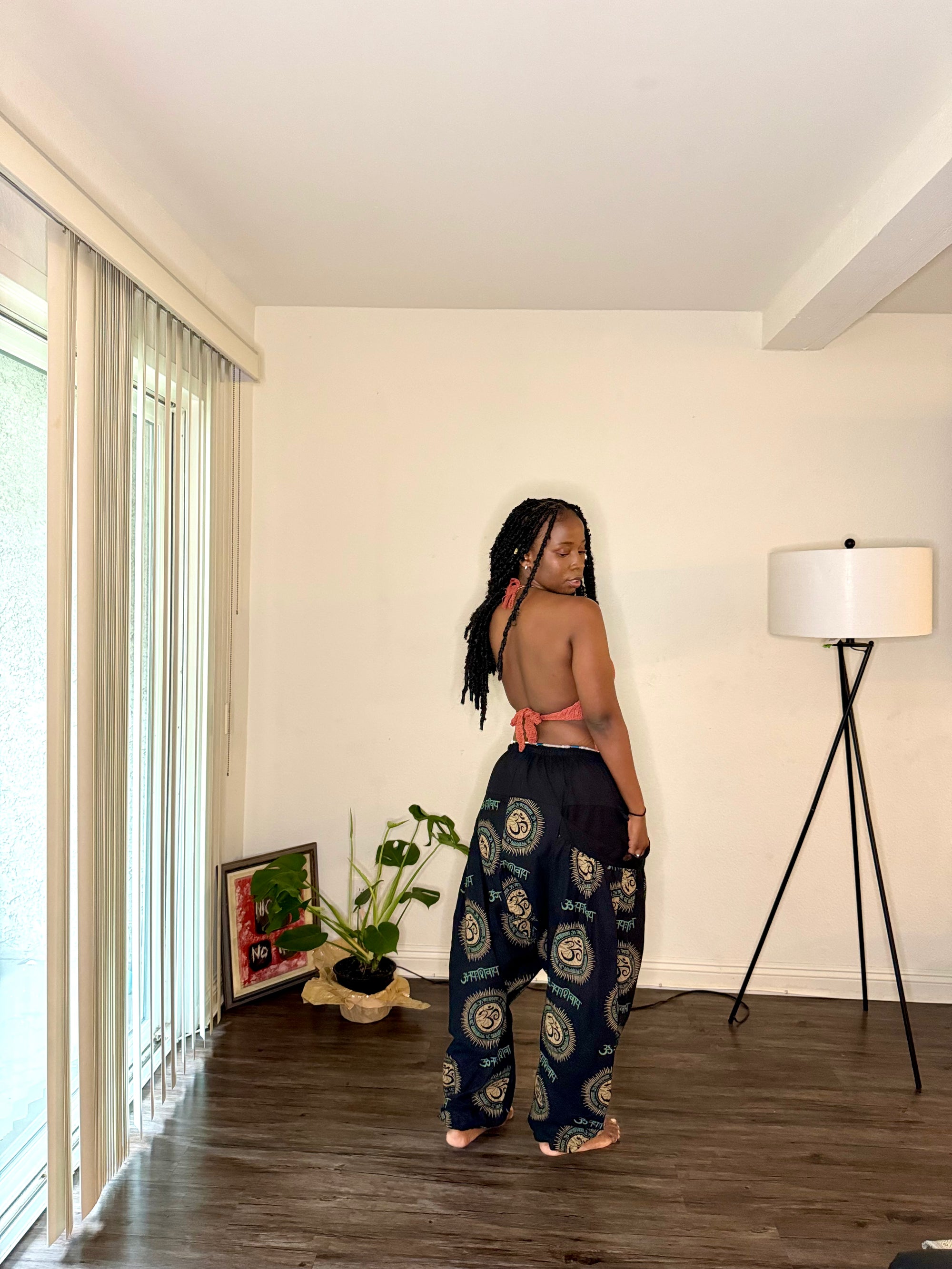 Crochet bae Fringe & Ohm harem pants