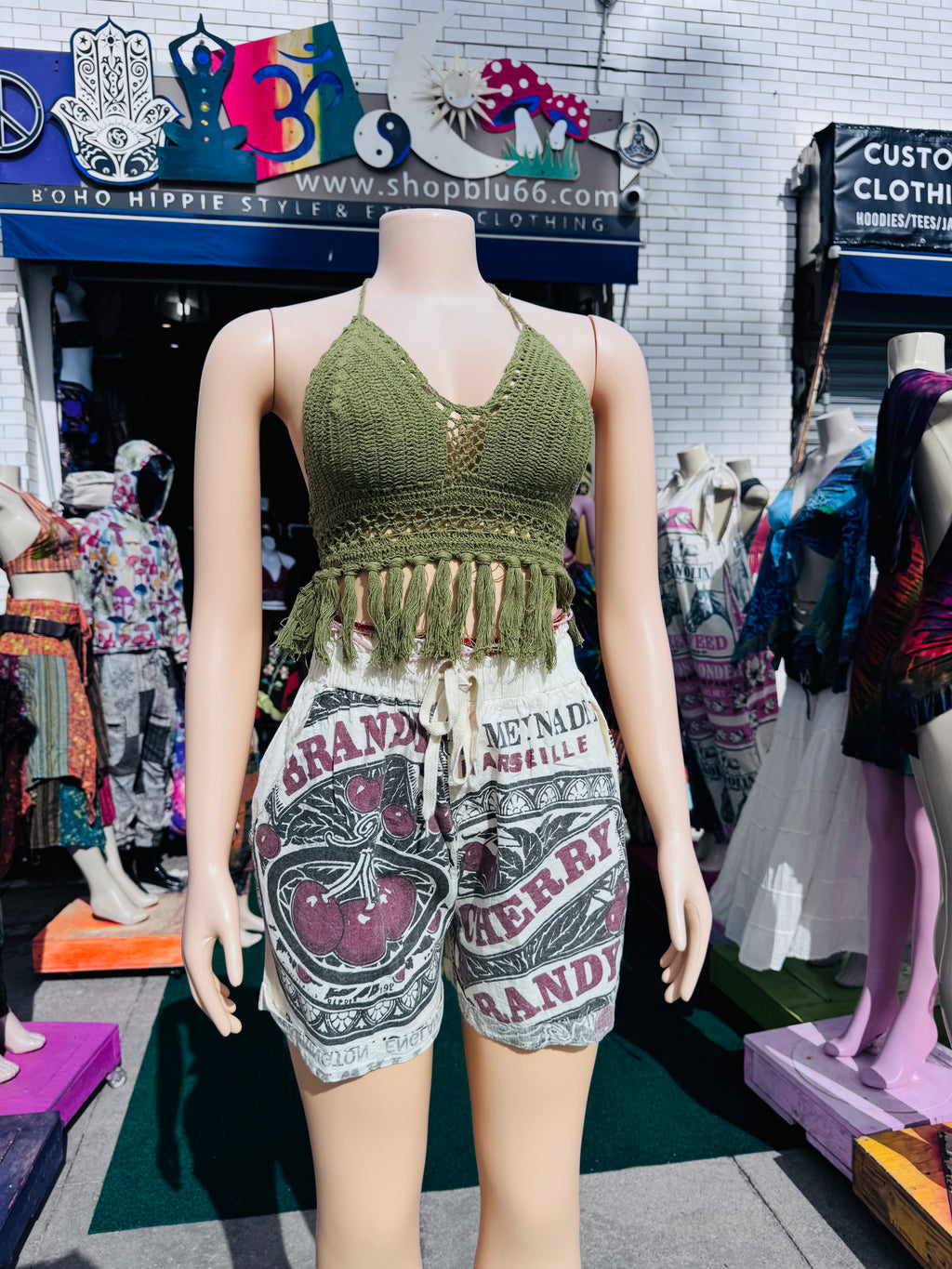 Vintage cherry shorts