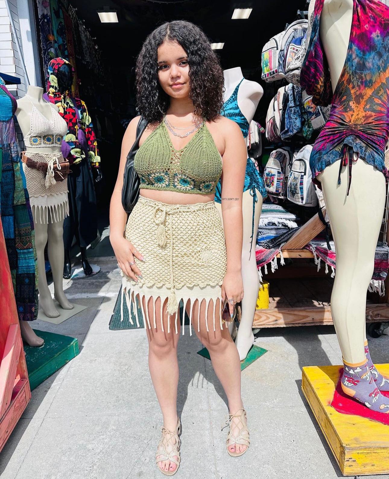 Crochet skirt (various colors)