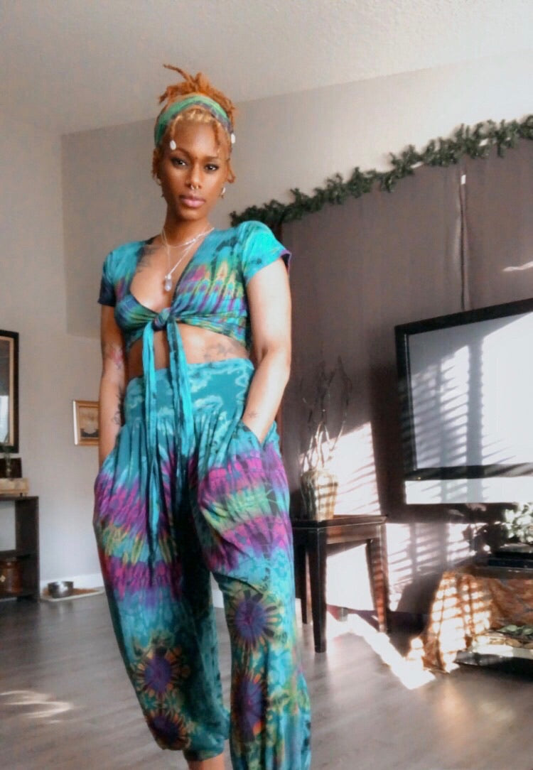 Baggy Bliss Tie-dye (Various colors)