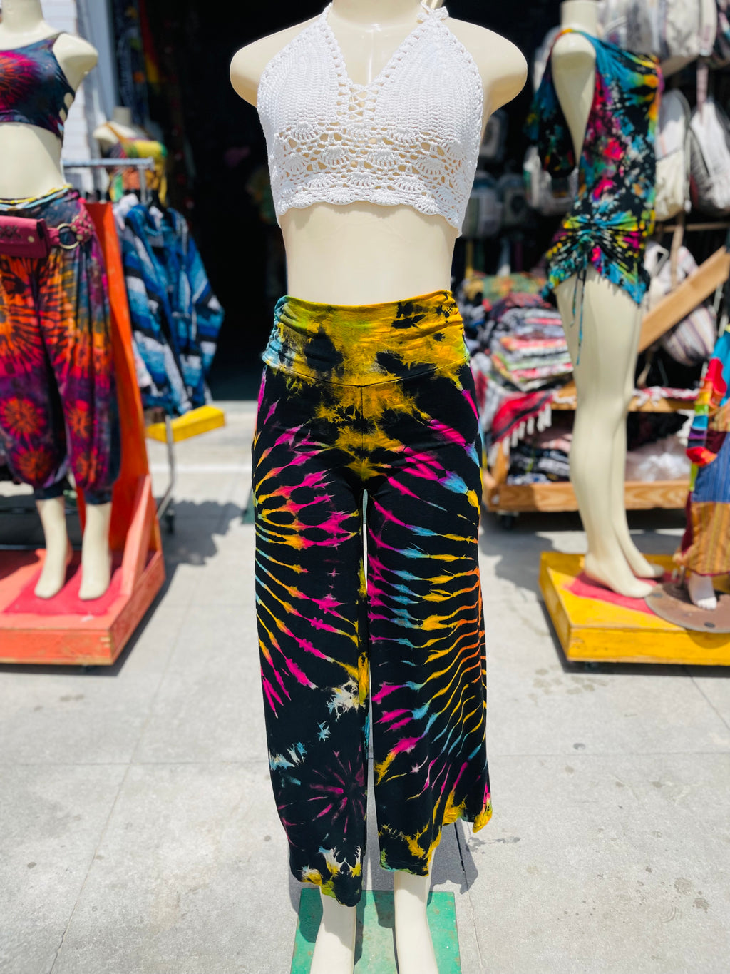 Gabby Gaucho Pants (BLACK Multi-Color)