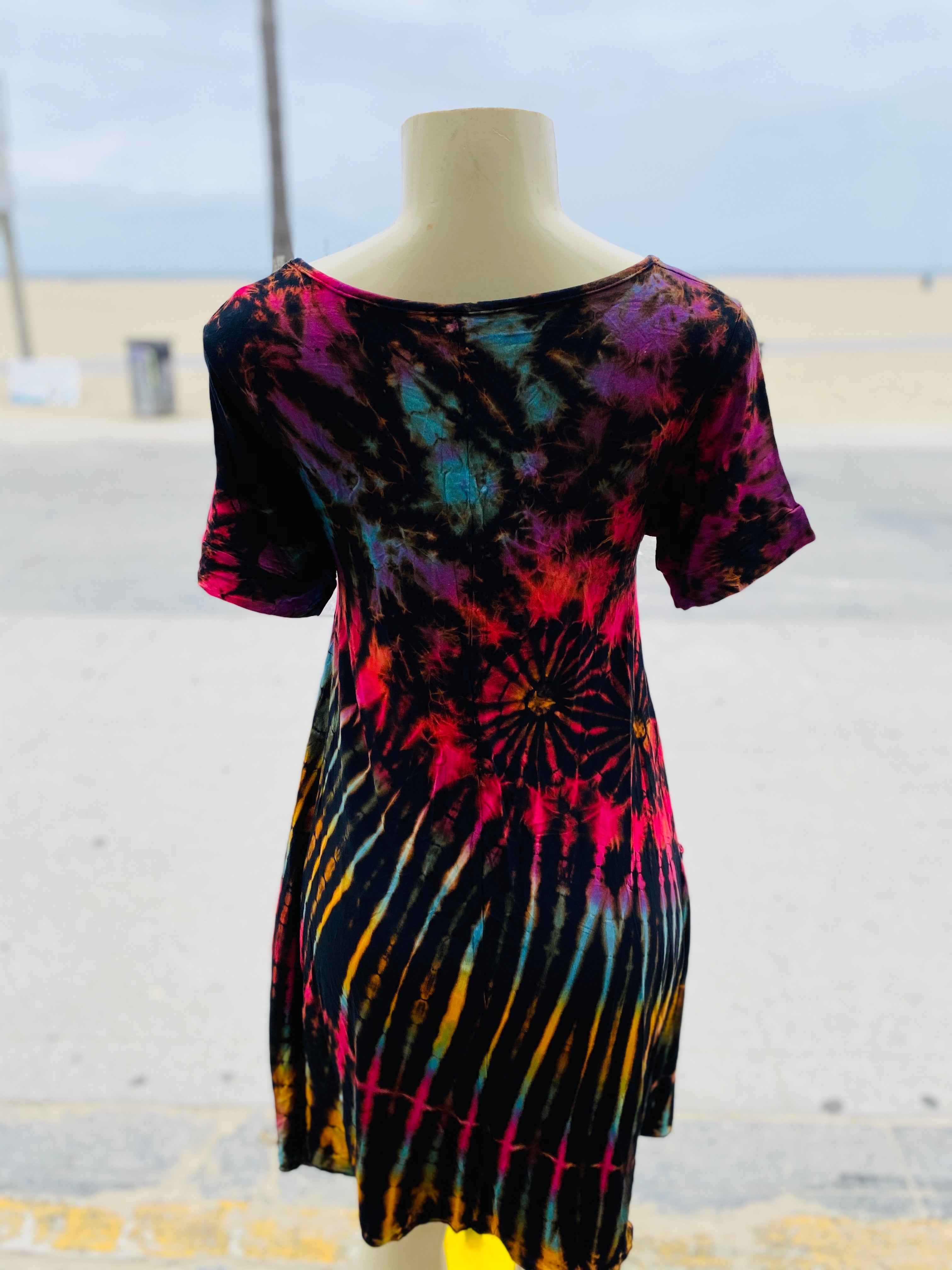 Fun tunic dress ( black /rainbow)