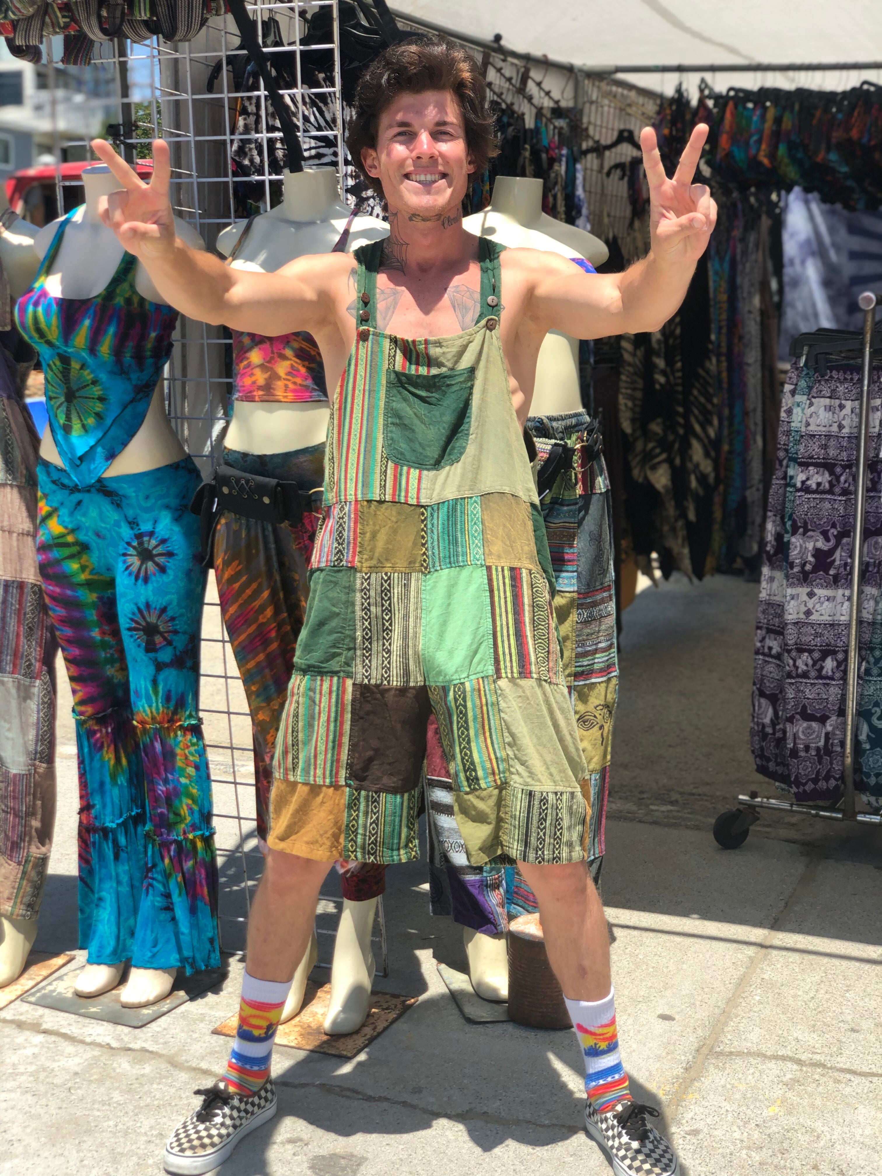 Groovy short overall