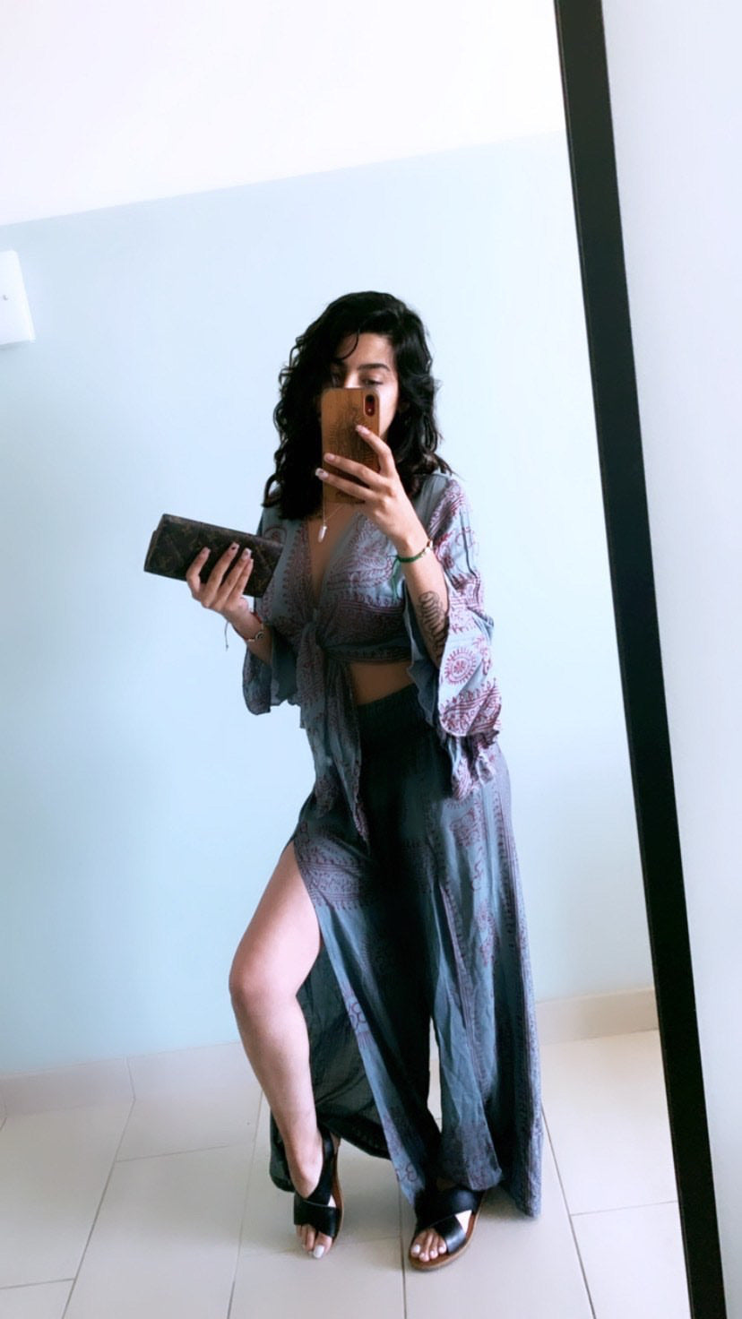 Ohm sleeve top (grey )