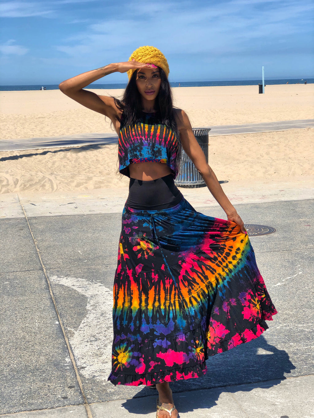 Cha cha skirt (Black/Rainbow)