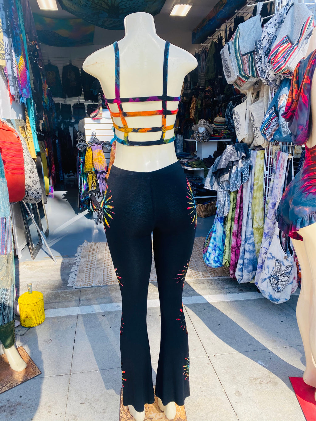 Bell bottom leggings