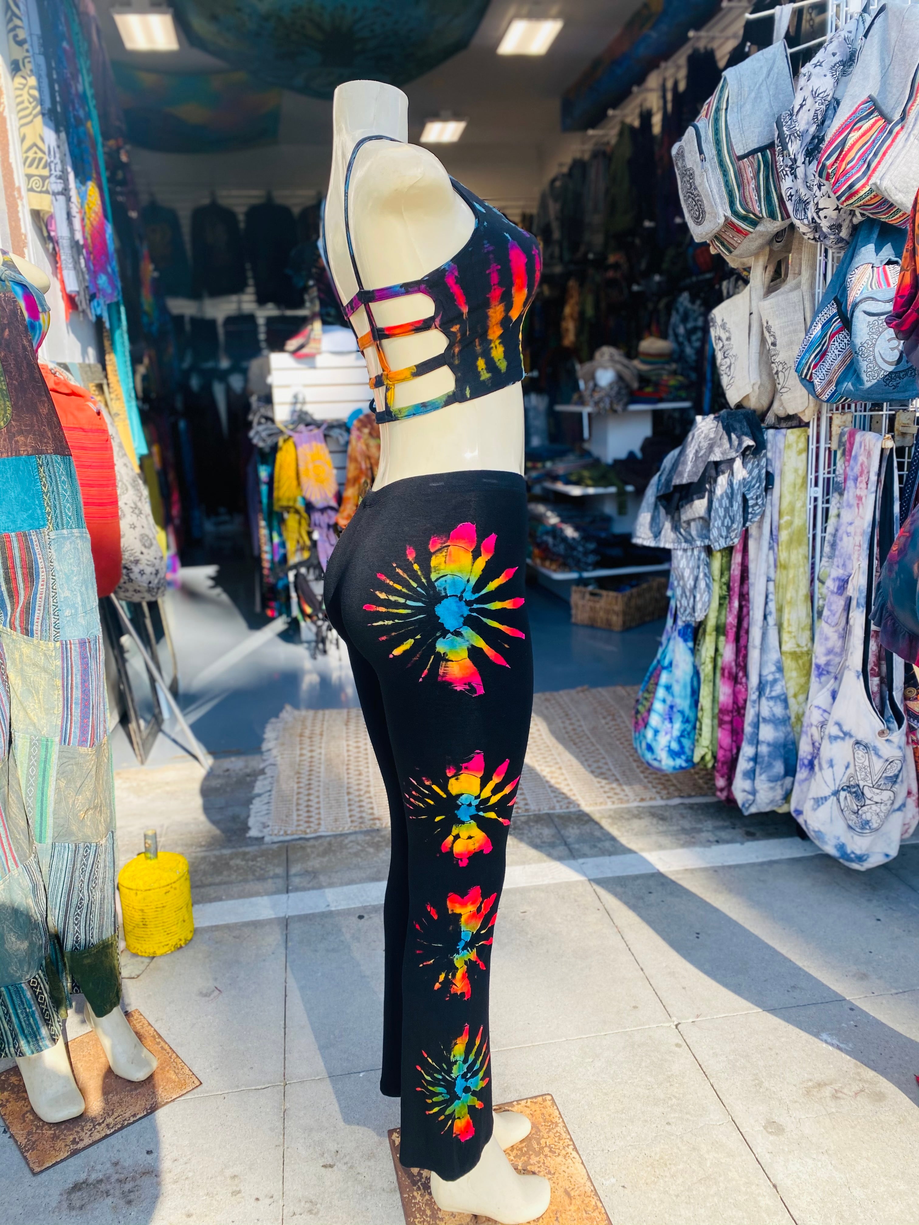 Bell bottom leggings