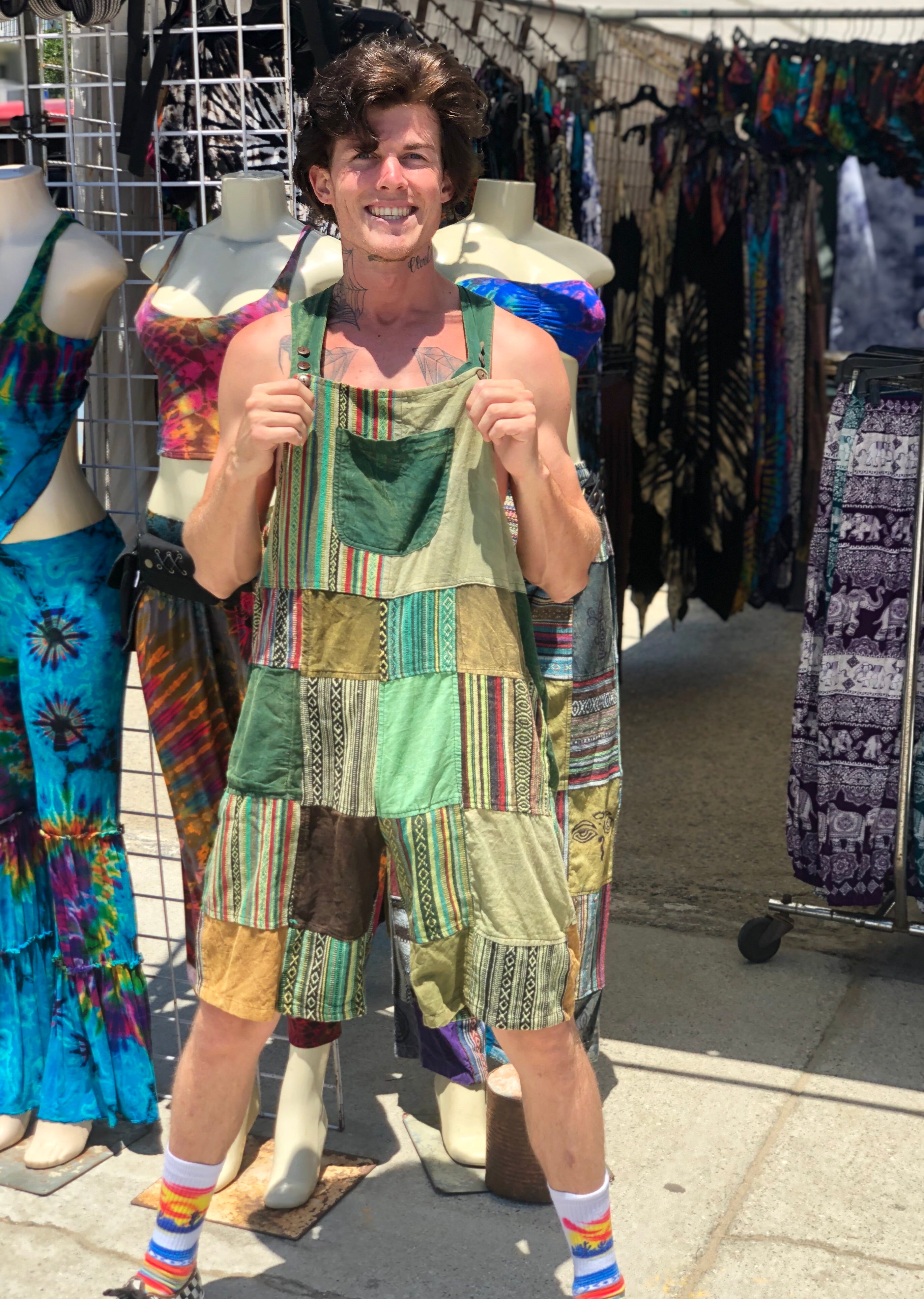 Groovy short overall