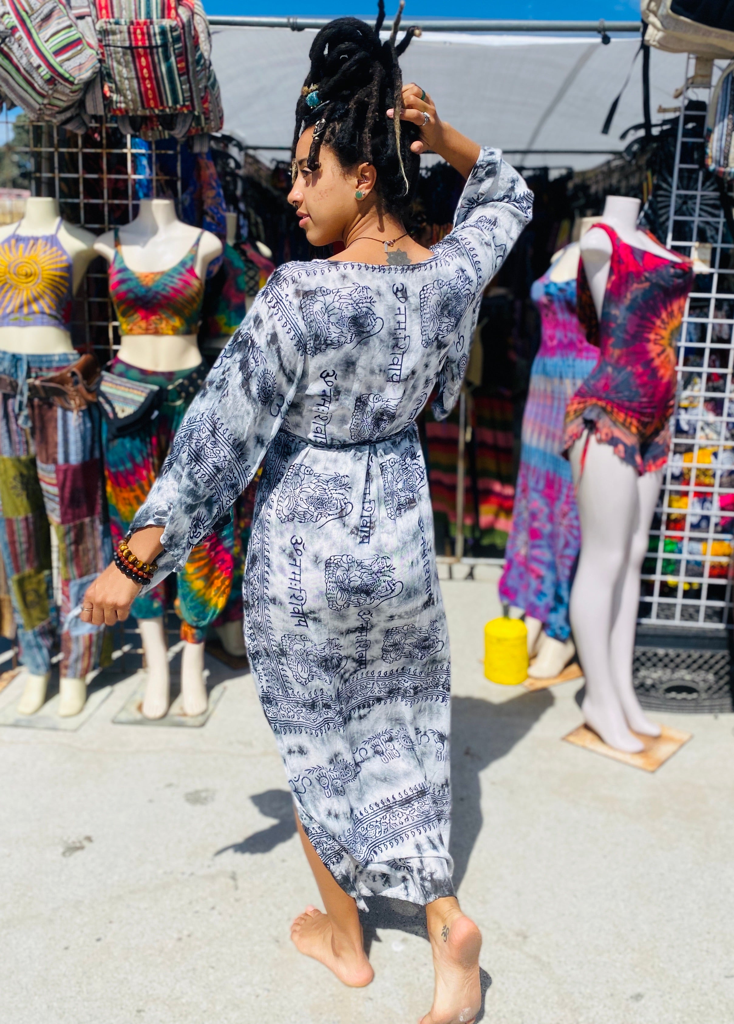 Ohm long dress flare sleeve