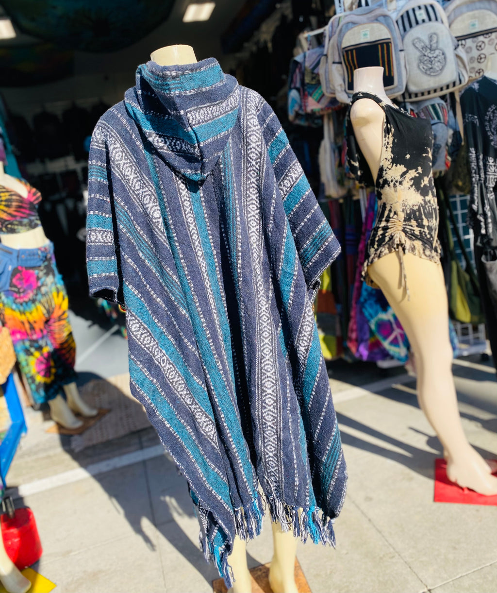 Everest Poncho (BLU)