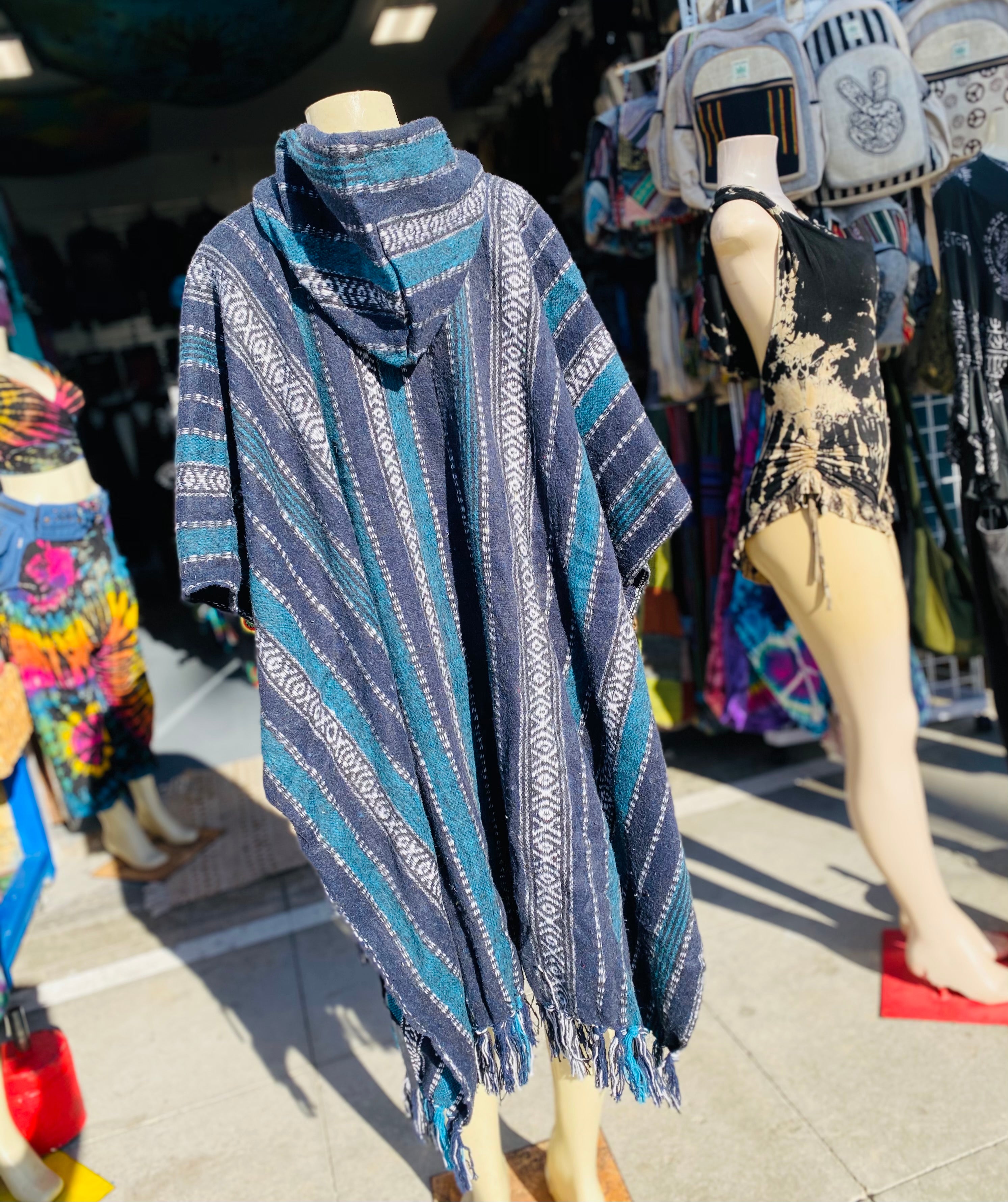 Everest Poncho (BLU)