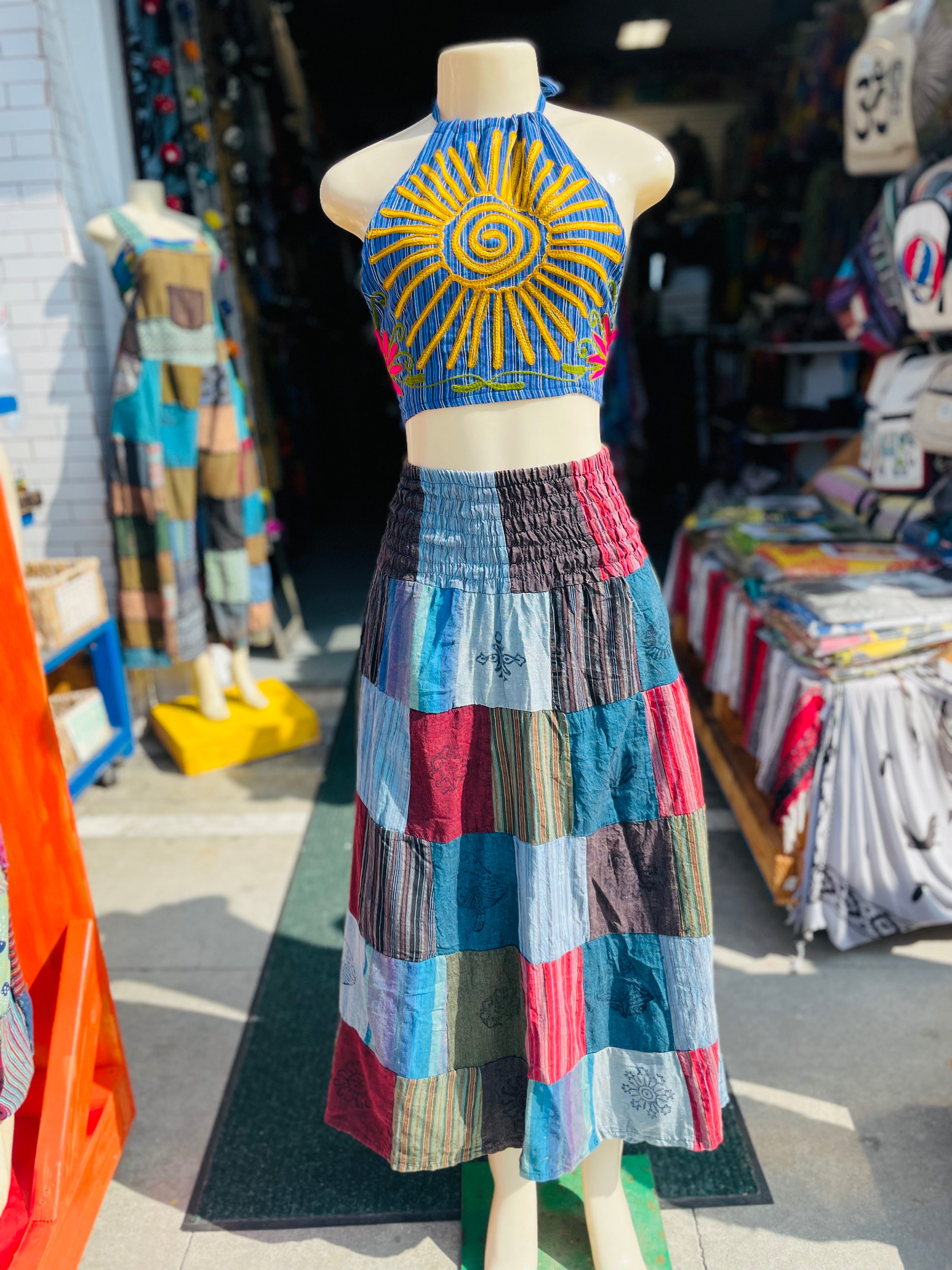 Patchy long skirt