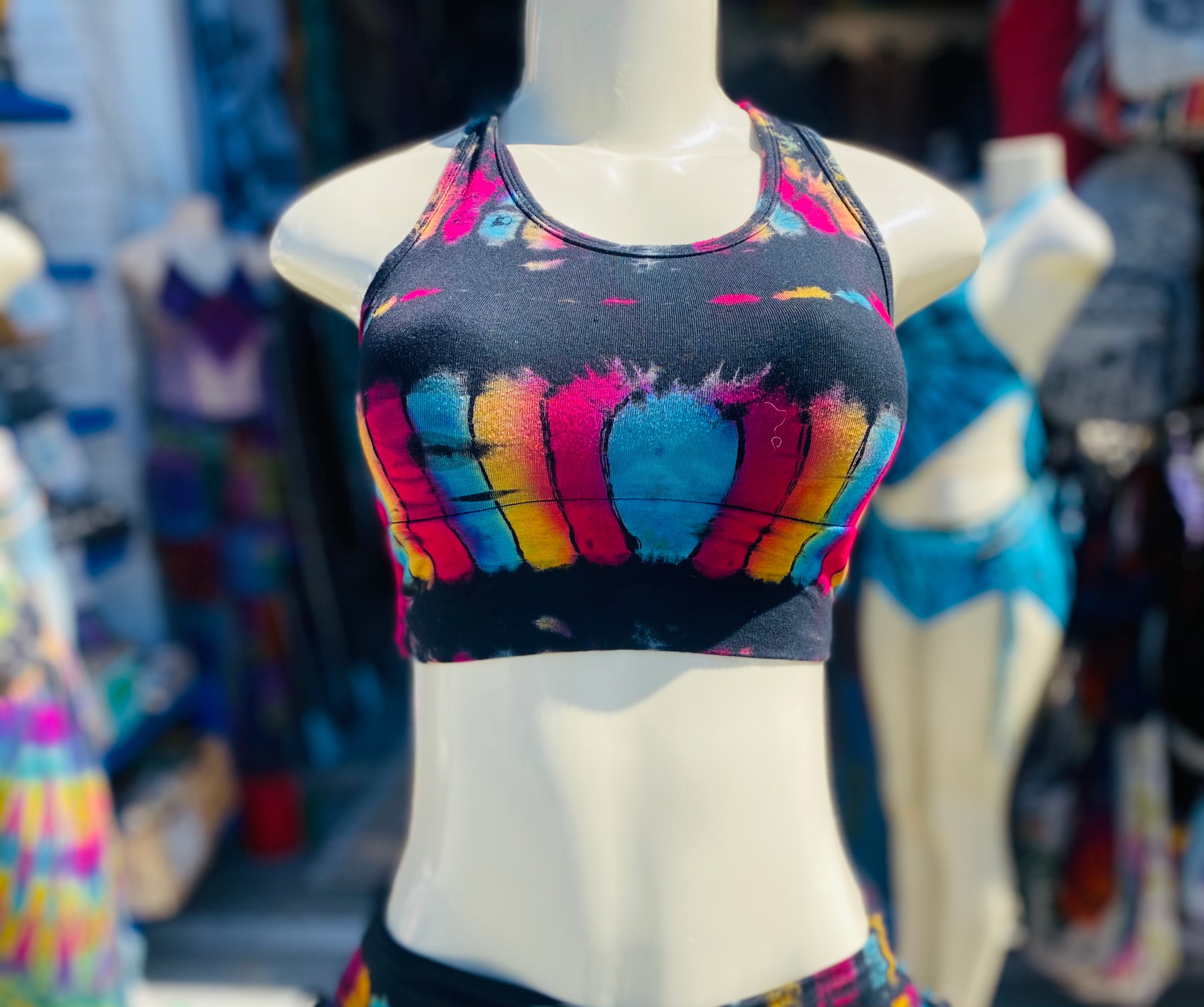 Hot yoga top Rasta