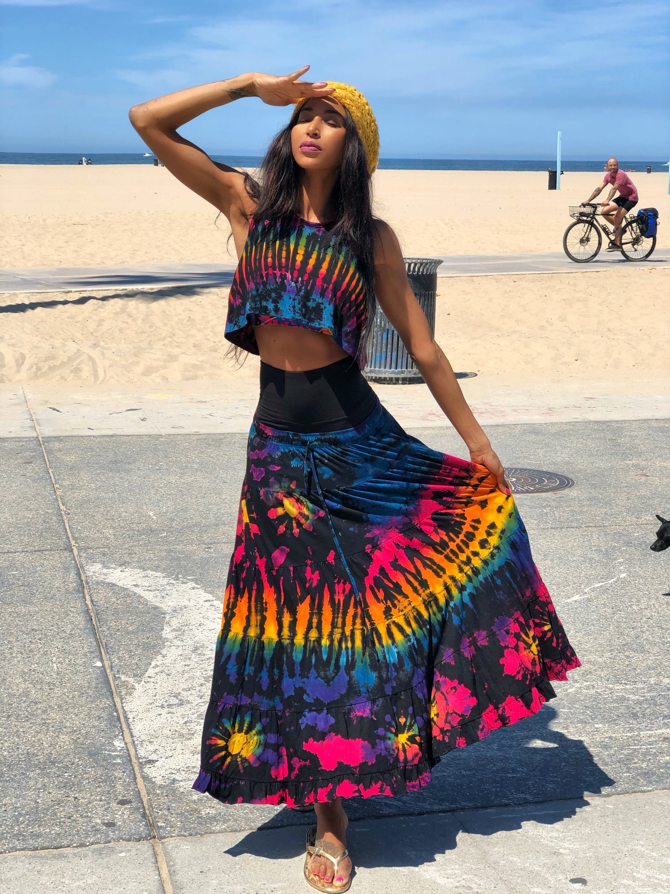 Cha cha skirt (Black/Rainbow)